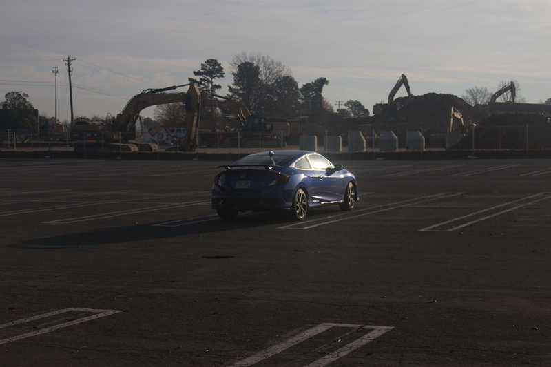 Lonely new Si. Sadly West Broad Honda did not bring out their demo CTR this time.